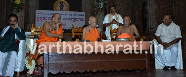 ಶ್ರೀಕೃಷ್ಣನ ಸಂದೇಶ ಕಲಿಯುಗಕ್ಕೆ ದಾರಿದೀಪ: ಪುತ್ತಿಗೆ ಶ್ರೀ